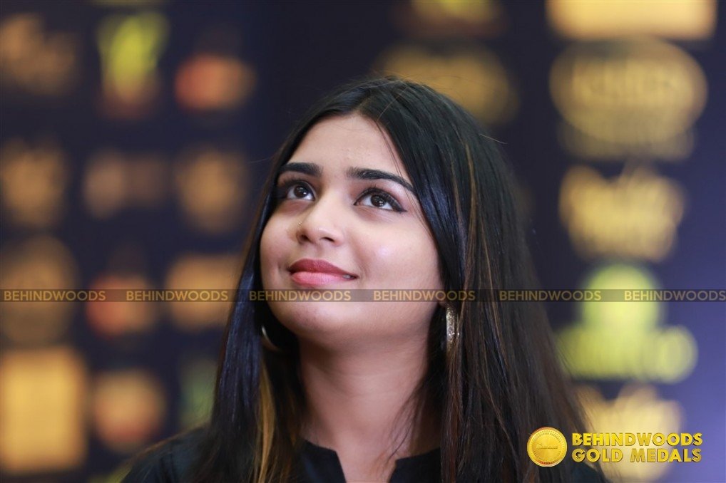 Behindwoods Gold Medals - Iconic Edition - The Red Carpet