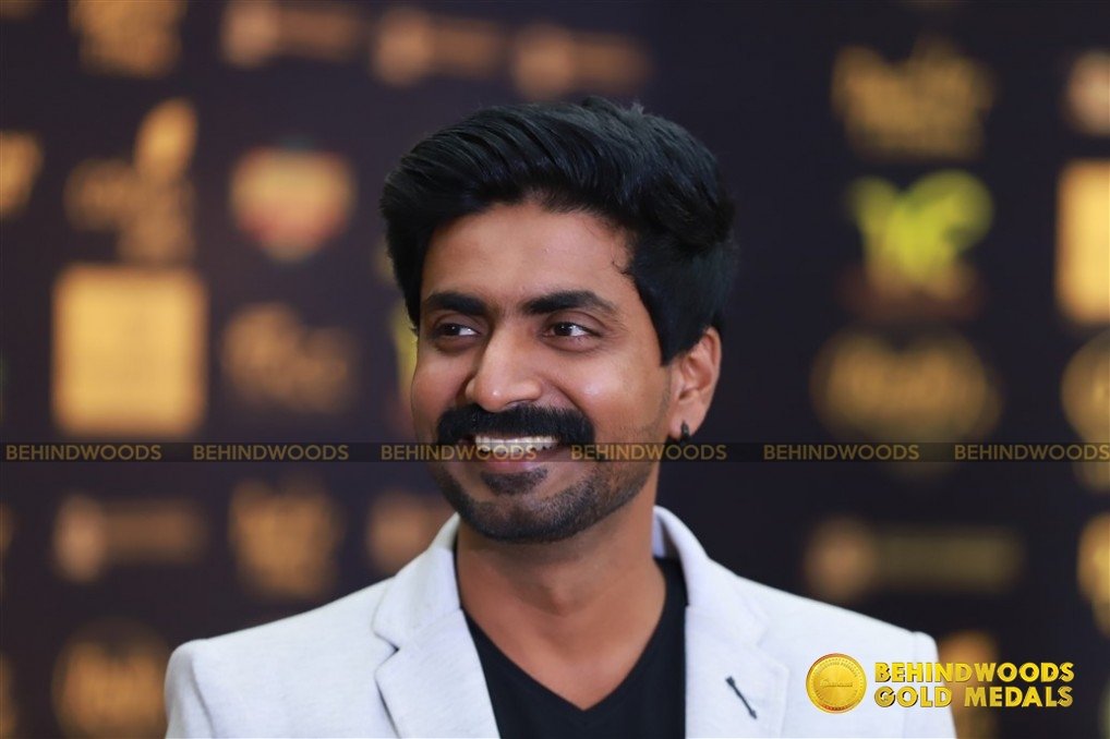 Behindwoods Gold Medals - Iconic Edition - The Red Carpet