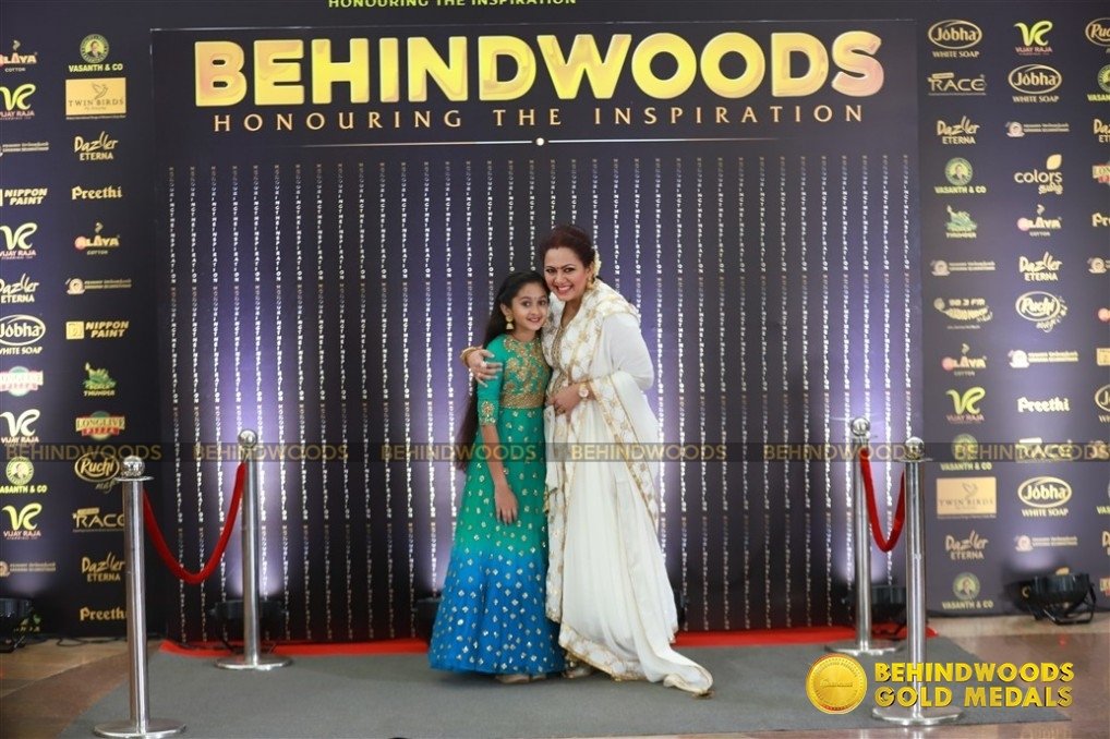 Behindwoods Gold Medals - Iconic Edition - The Red Carpet