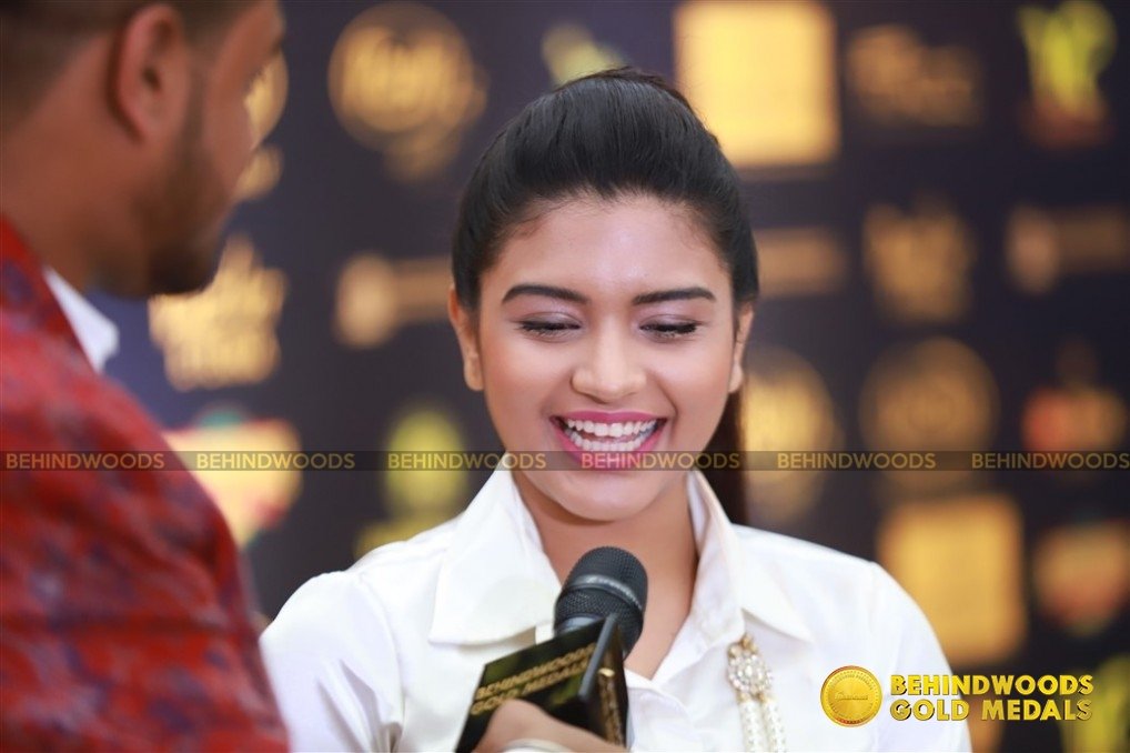 Behindwoods Gold Medals - Iconic Edition - The Red Carpet