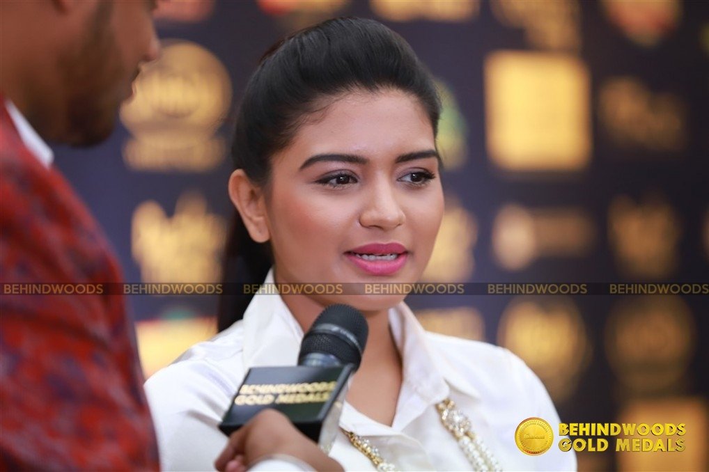 Behindwoods Gold Medals - Iconic Edition - The Red Carpet