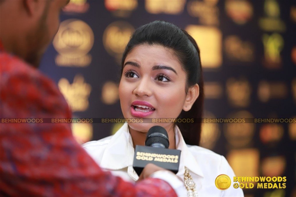 Behindwoods Gold Medals - Iconic Edition - The Red Carpet