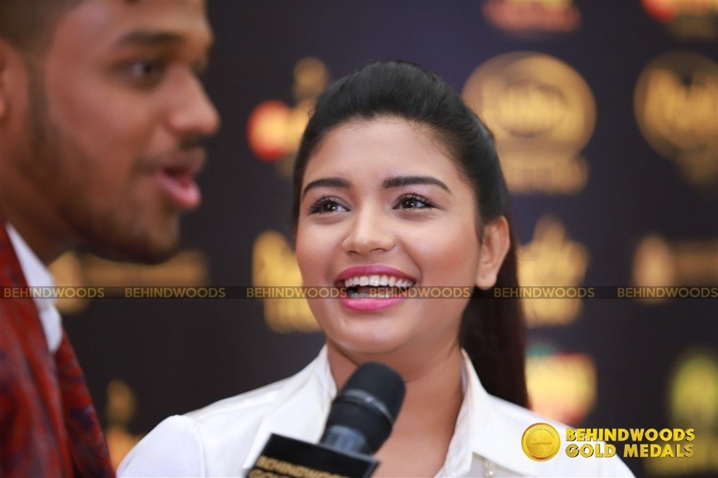 Behindwoods Gold Medals - Iconic Edition - The Red Carpet