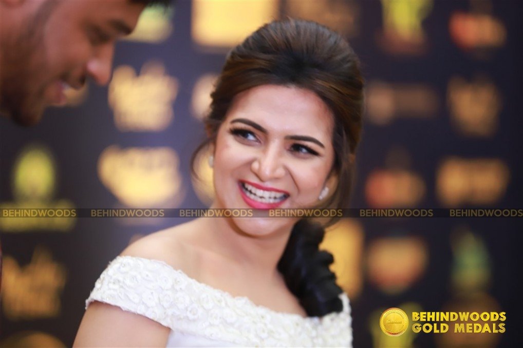 Behindwoods Gold Medals - Iconic Edition - The Red Carpet