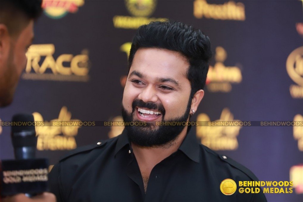 Behindwoods Gold Medals - Iconic Edition - The Red Carpet