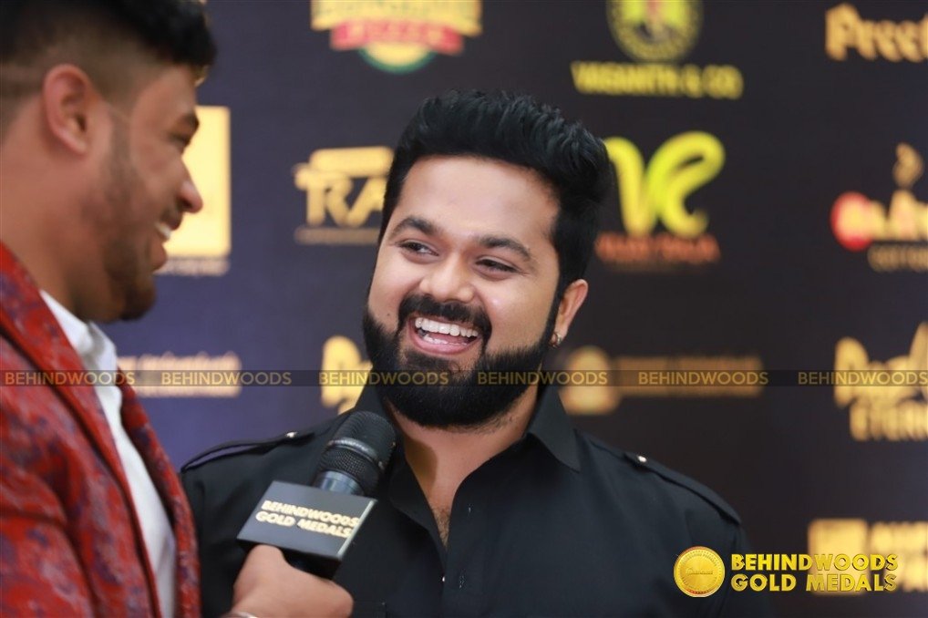 Behindwoods Gold Medals - Iconic Edition - The Red Carpet