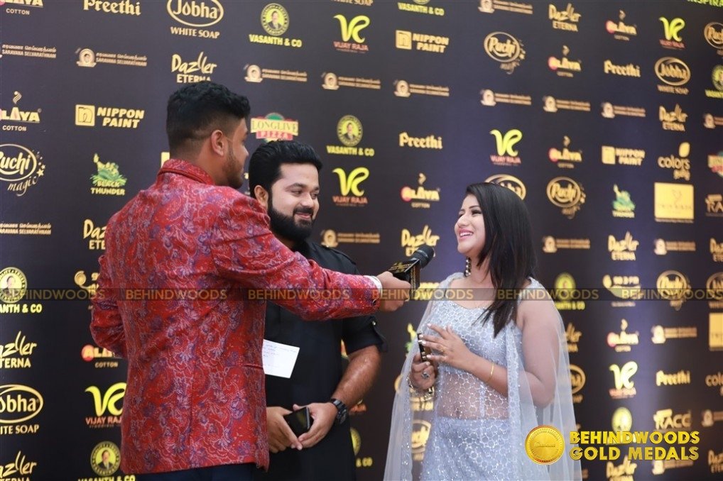 Behindwoods Gold Medals - Iconic Edition - The Red Carpet