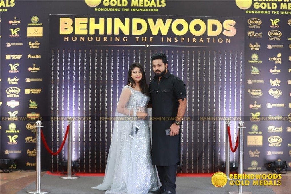 Behindwoods Gold Medals - Iconic Edition - The Red Carpet