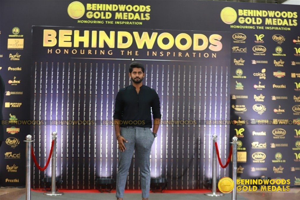 Behindwoods Gold Medals - Iconic Edition - The Red Carpet