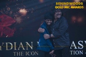 Behindwoods Gold Mic - The Awards Presentation