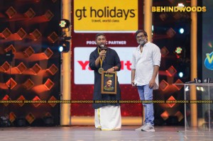 BEHINDWOODS GOLD MEDALS 2022 - AWARDING MOMENT PHOTOS