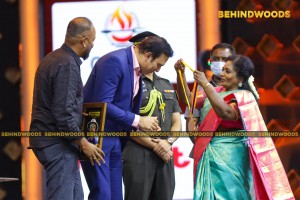 BEHINDWOODS GOLD MEDALS 2022 - AWARDING MOMENT PHOTOS