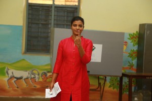 Celebrities Cast their Vote in Lok Sabha Election