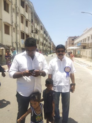 Celebrities Cast their Vote in Lok Sabha Election