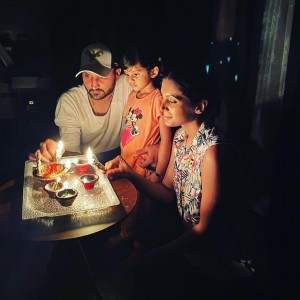 Celebrities photos with Diya and Torchlights to stand united against Corona