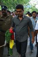 Tamil Cinema pays last respect to lyricist Na. Muthukumar