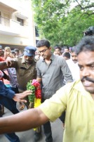 Tamil Cinema pays last respect to lyricist Na. Muthukumar