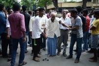 Tamil Cinema pays last respect to lyricist Na. Muthukumar