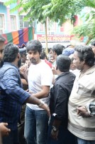 Tamil Cinema pays last respect to lyricist Na. Muthukumar