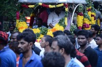 Tamil Cinema pays last respect to lyricist Na. Muthukumar