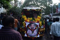 Tamil Cinema pays last respect to lyricist Na. Muthukumar