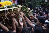 Tamil Cinema pays last respect to lyricist Na. Muthukumar