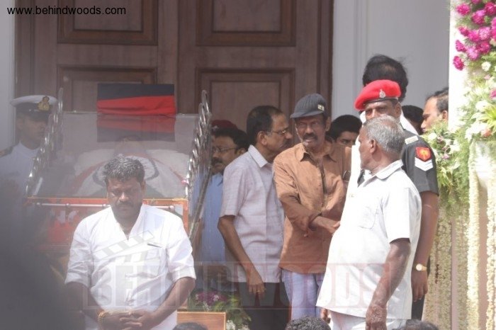 Karunanidhi death: Political leaders and Celebrities pay homage