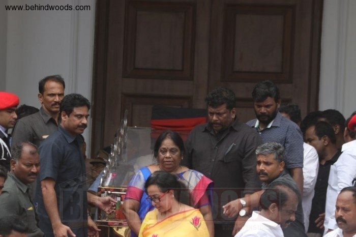 Karunanidhi death: Political leaders and Celebrities pay homage