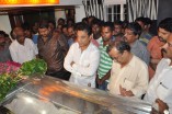 Last Respects to Kavignar Vaali Set 1