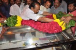 Last Respects to Kavignar Vaali Set 1