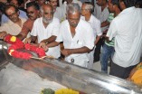 Last Respects to Kavignar Vaali Set 2