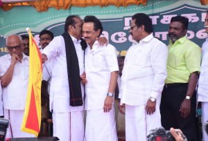 MK Stalin flags off Vaiko's rally against Neutrino