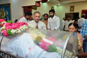 Telugu Film Industry pays last respects to Dasari Narayana Rao