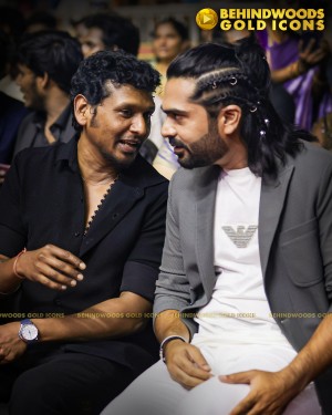 THE BEHINDWOODS GOLD ICONS - CANDID MOMENTS SET 2