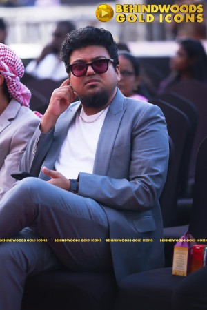 THE BEHINDWOODS GOLD ICONS - CANDID MOMENTS SET 3