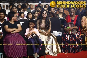 THE BEHINDWOODS GOLD ICONS - CANDID MOMENTS SET 3