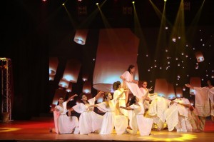 Varalaxmi's Romeo Juliet Musical Stage Show