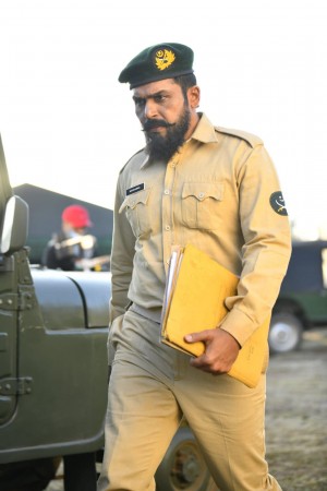 Sardar (aka) Sardarr