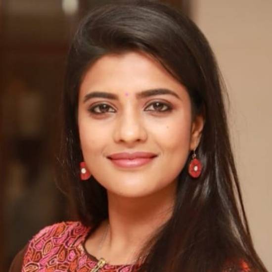 Aishwarya Rajesh | Celebrities pour in wishes for Vijay Sethupathi's ...