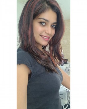 Dharsha Gupta (aka) Dharsha