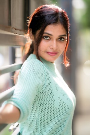 Dharsha Gupta (aka) Dharsha Guptaa