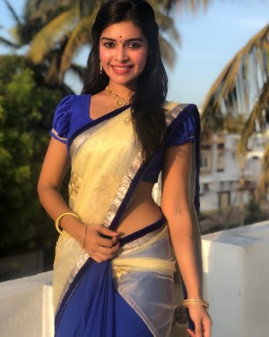 Dharsha Gupta (aka) Dharsha