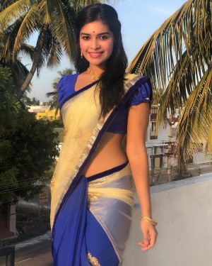 Dharsha Gupta (aka) Dharsha