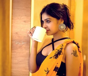 Dharsha Gupta (aka) Dharsha