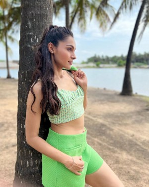 Andrea Jeremiah (aka) Actress Andrea