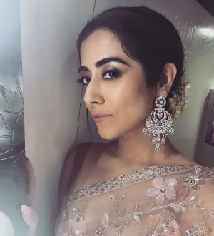 Jonita Gandhi (aka) Jonitaa Gandhi