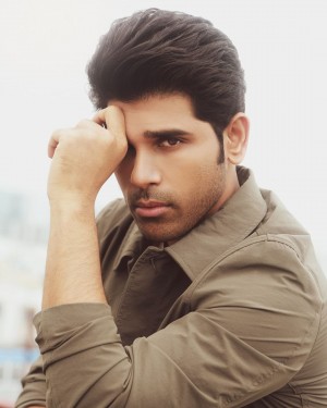 Allu Sirish (aka) AlluSirish