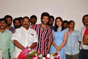 Vijay Deverakonda (aka) VijayDeverakonda