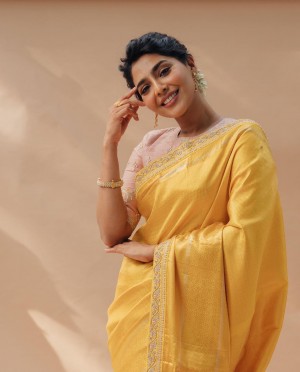 Aishwarya Lekshmi (aka) Aishwarya Lakshmi