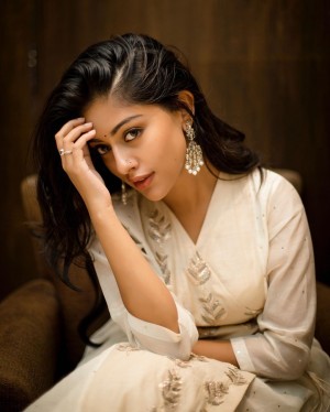 Anu Emmanuel (aka) Anu Emanuvel